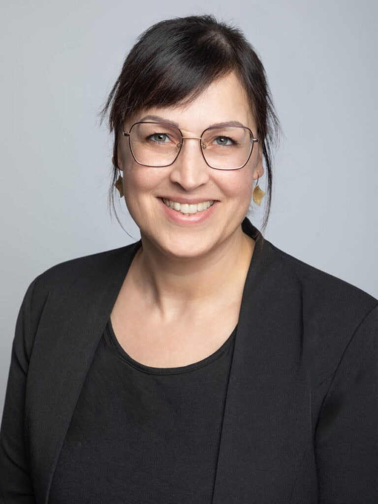 BKLM Ahaus - Lehrkräfte - Afzah-Gach hoch
